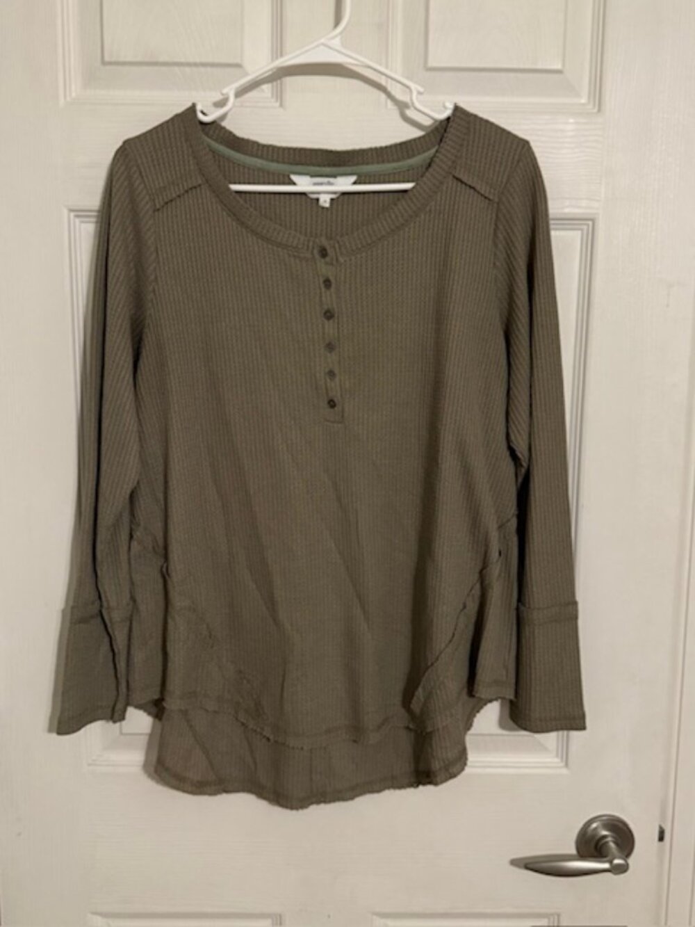 Amaryllis Women's Green Waffle Knit Long Sleeve Half-Button Up Shirt, Size M